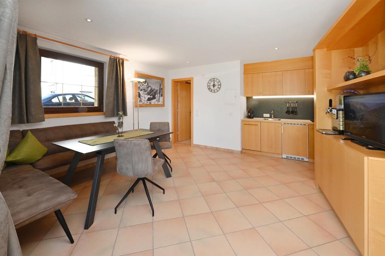 Apartment Marent Garten Chalet Vandans Dış mekan fotoğraf