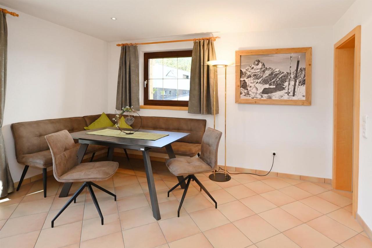 Apartment Marent Garten Chalet Vandans Dış mekan fotoğraf