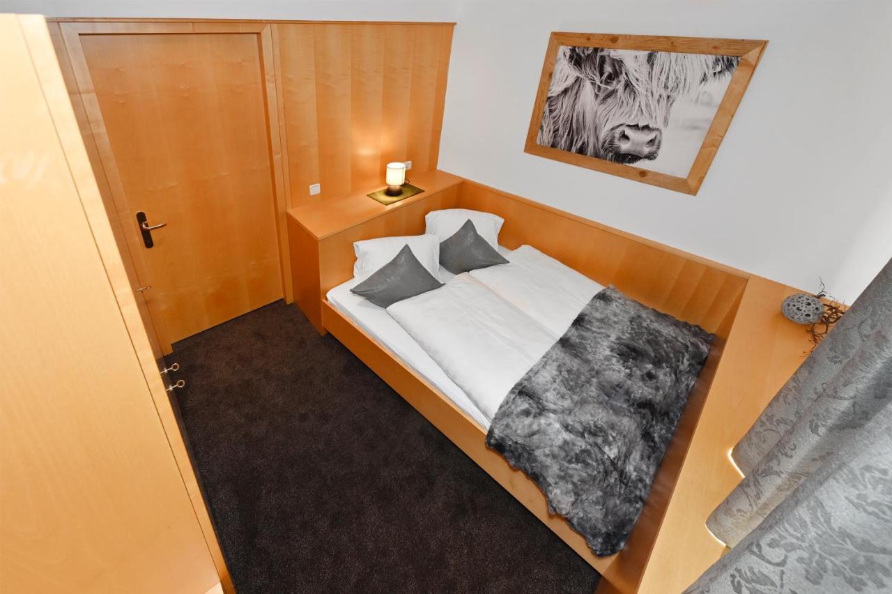 Apartment Marent Garten Chalet Vandans Dış mekan fotoğraf